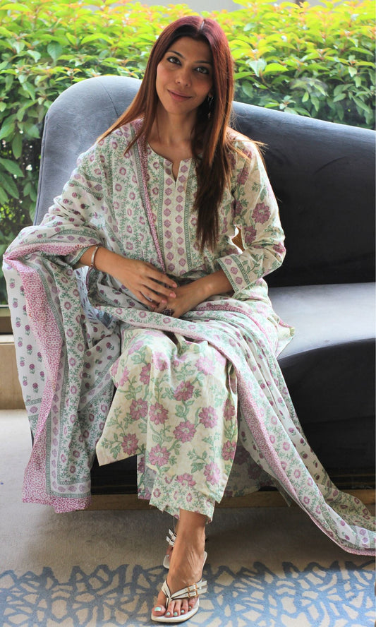 Cotton White & Pastel Flower Printed Suit Set with Mul Printed Dupatta - Baareeki