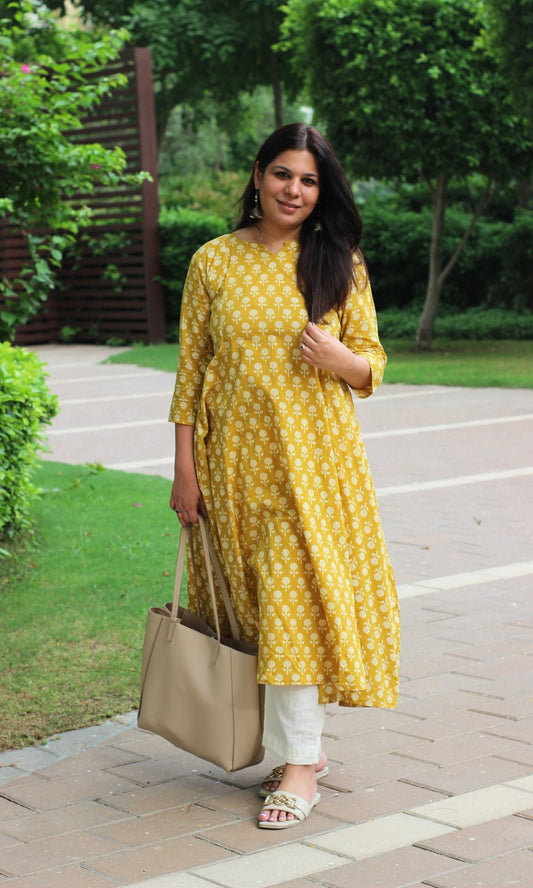 Cotton Yellow Booti Print Kali Kurta - Baareeki