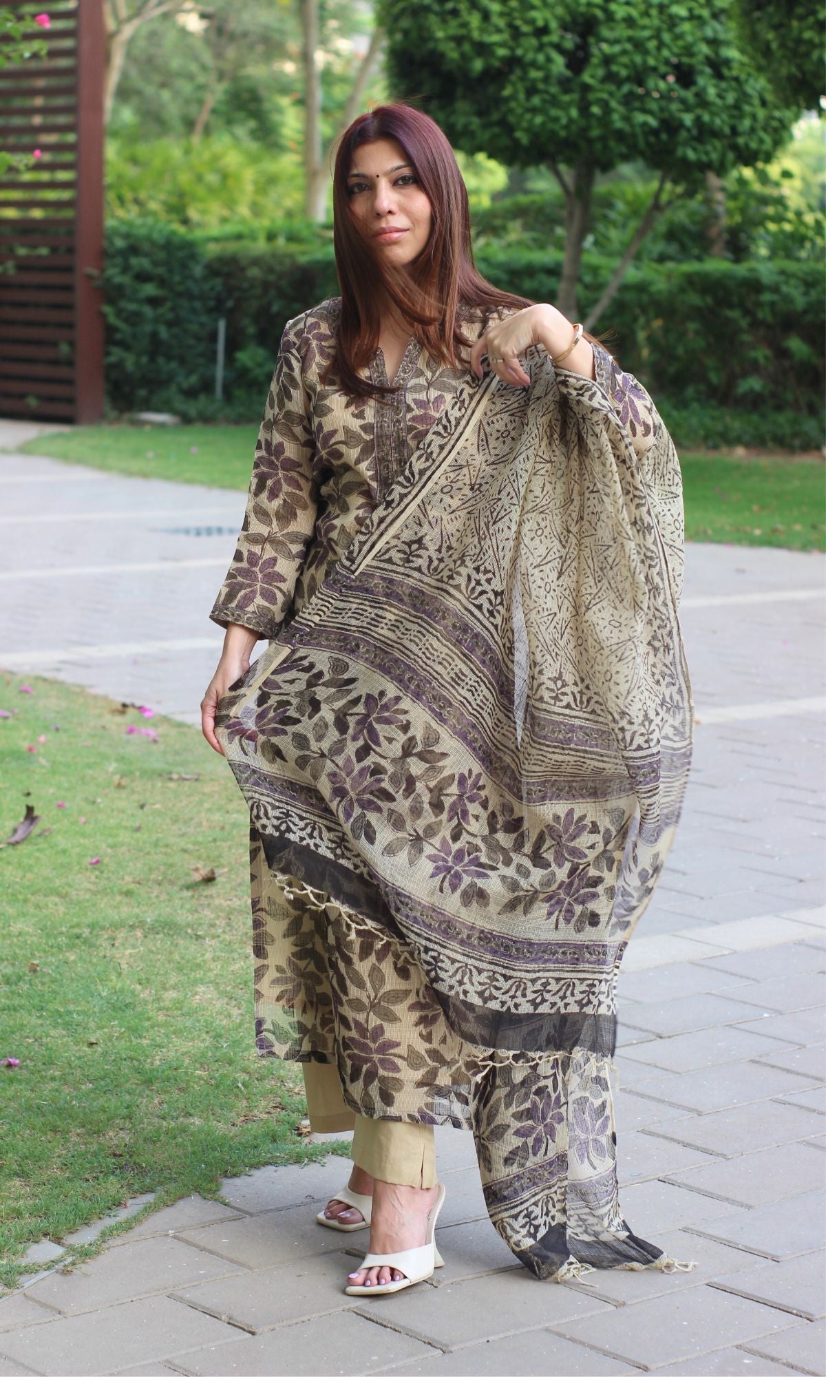 Kota Doria Kalamkari Beige & Purple Kurta and Dupatta with Cotton Pants - Baareeki