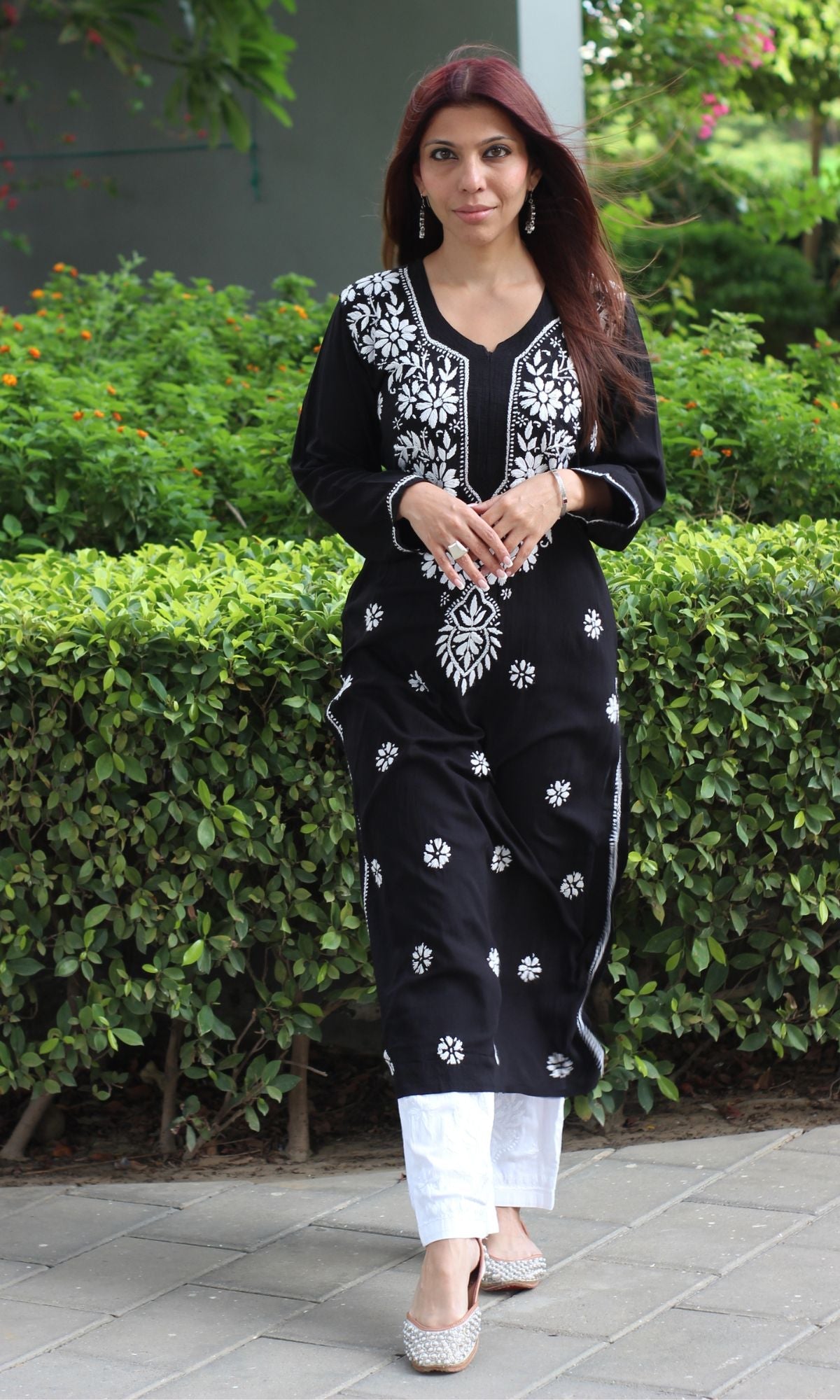 Modal Black and White Handwork Chikankari Kurta - Baareeki