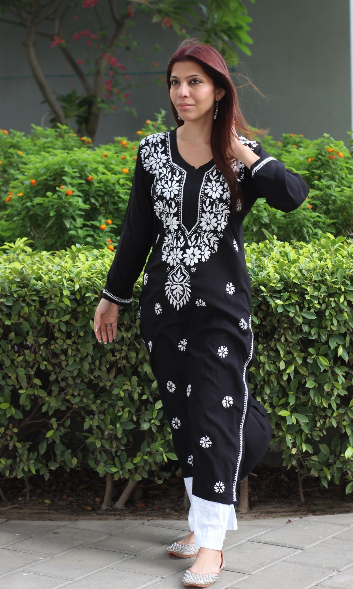 Modal Black and White Handwork Chikankari Kurta - Baareeki