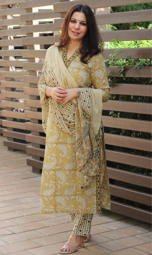 Cotton Handblock Yellow Suit Set with Chiffon Dupatta - Baareeki