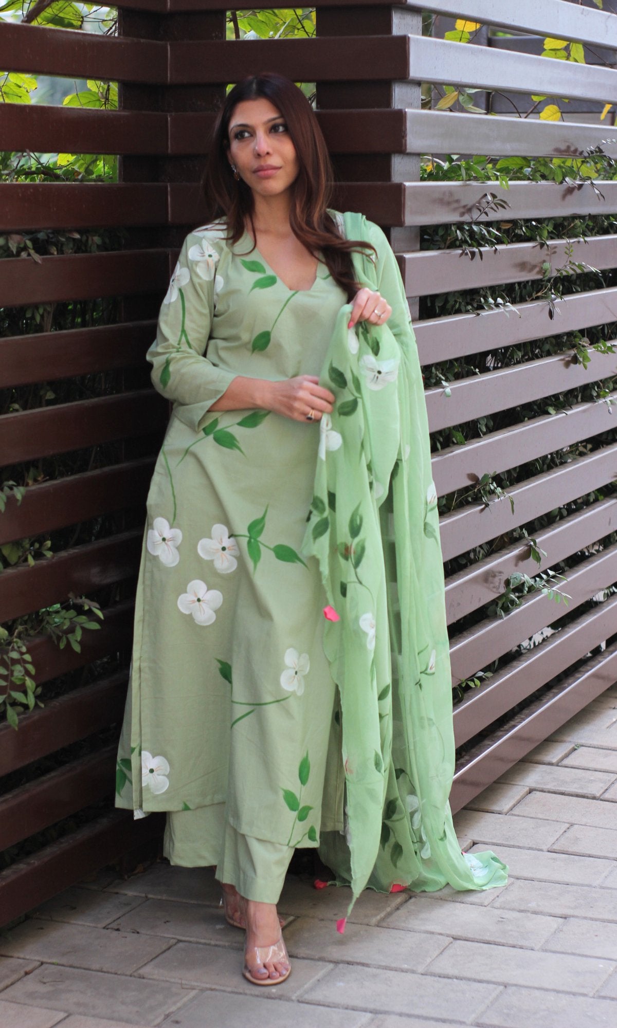 Cotton Handbrush Green Suit Set with Handbrush Chiffon Dupatta - Baareeki