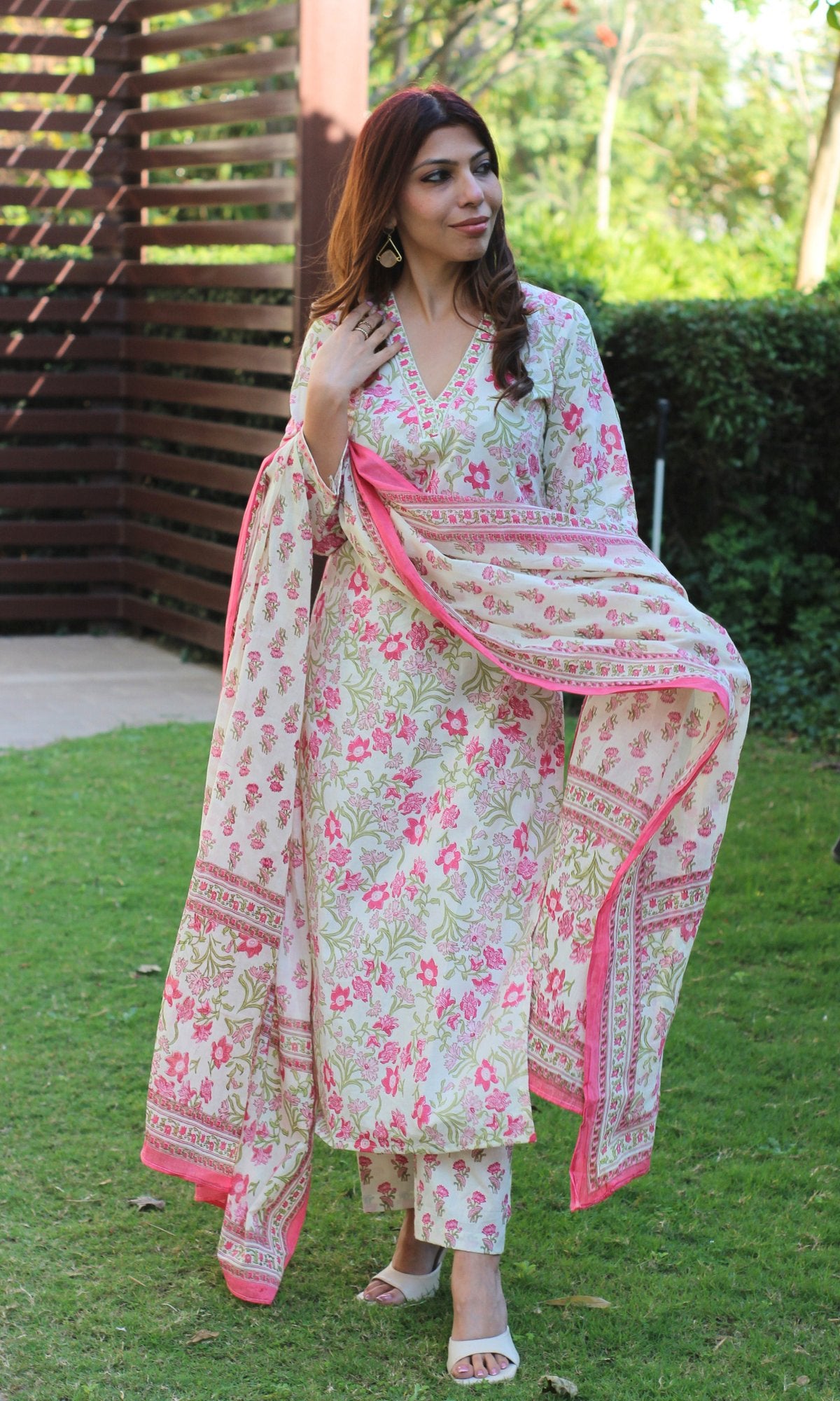 Cotton Sanganeri Off White & Pink Suit Set with Printed Dupatta - Baareeki