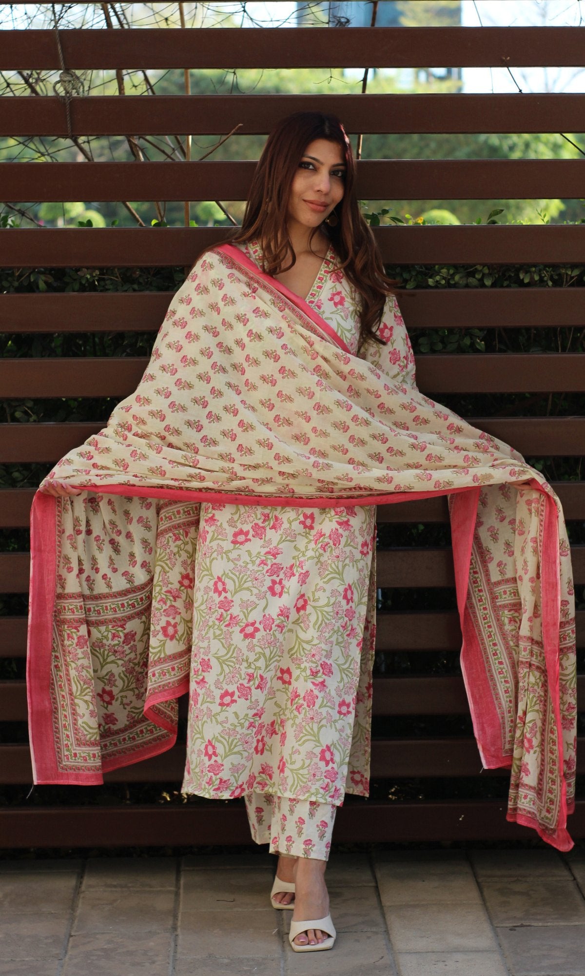 Cotton Sanganeri Off White & Pink Suit Set with Printed Dupatta - Baareeki